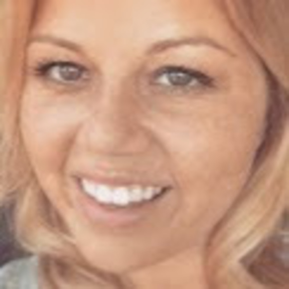 Meet your Posher, Anna - Picture 1 of 1